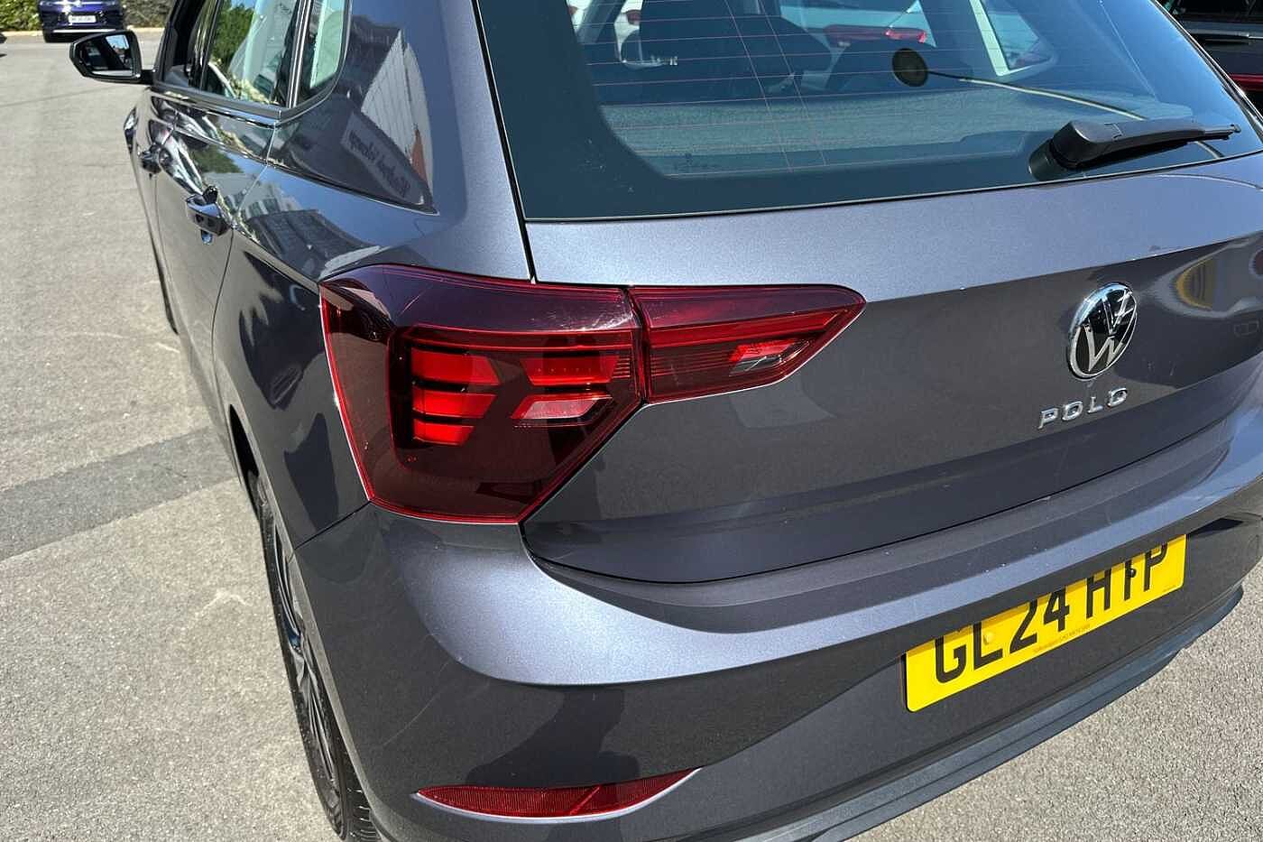 Volkswagen POLO 1.0 Life 5dr