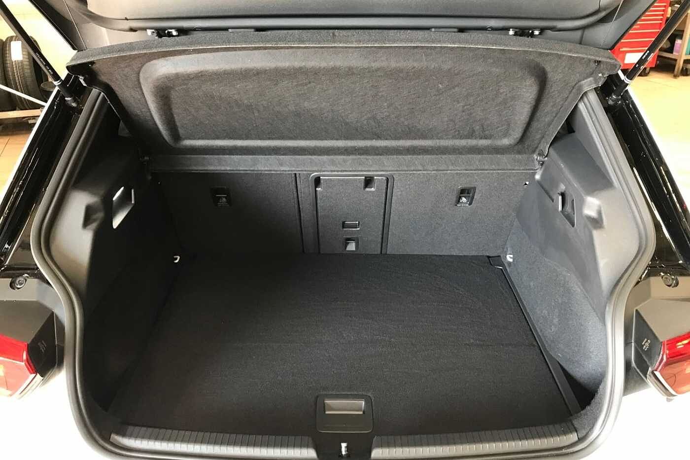 Volkswagen ID.3 150kW Family Pro Performance 58kWh 5dr Auto
