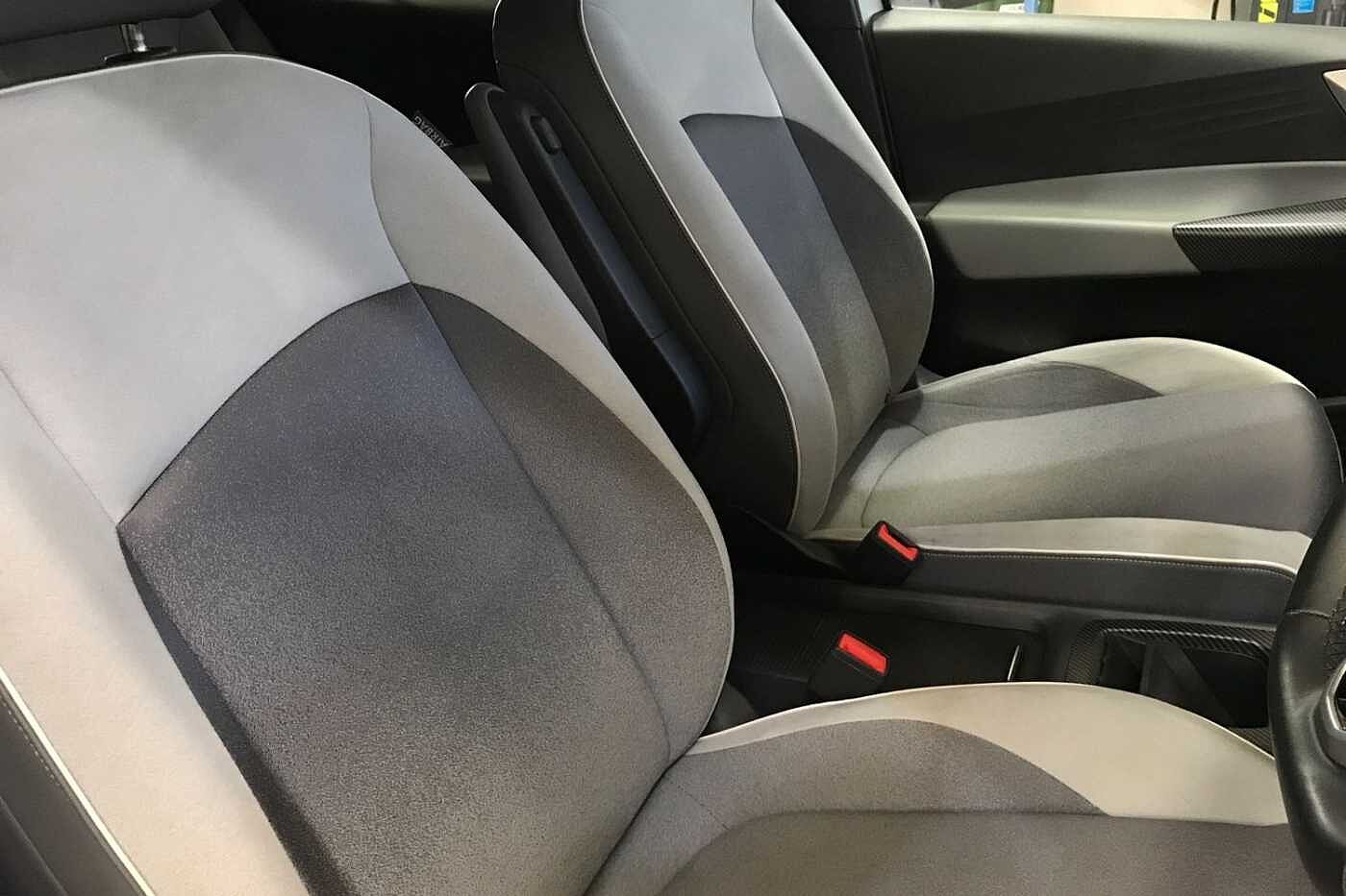Volkswagen ID.3 150kW Family Pro Performance 58kWh 5dr Auto