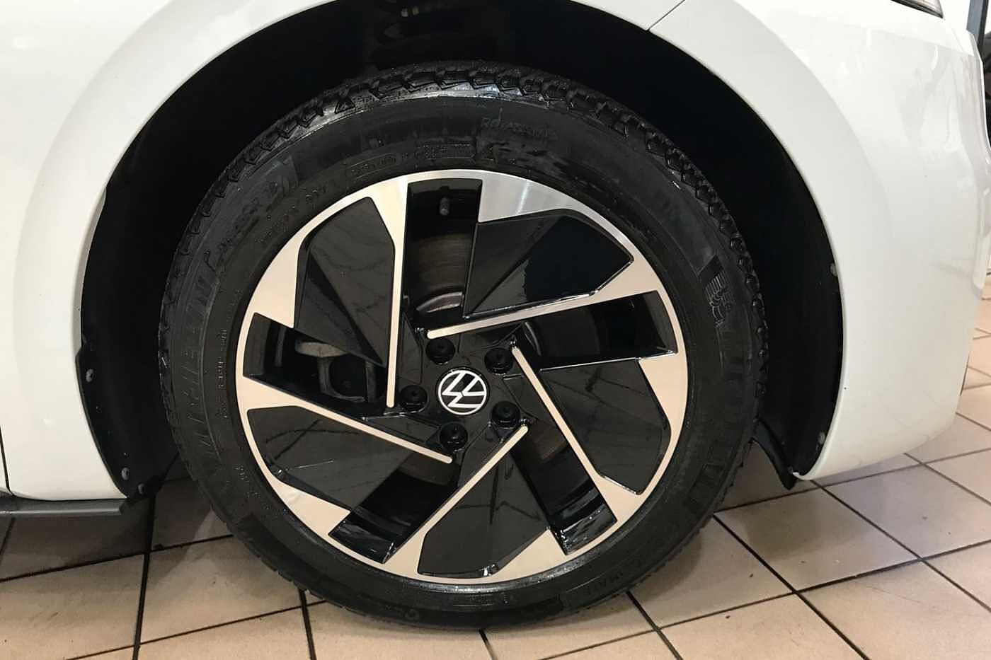 Volkswagen ID.3 150kW Family Pro Performance 58kWh 5dr Auto