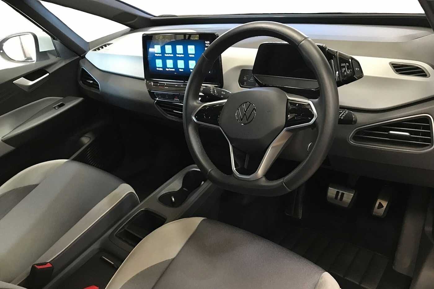 Volkswagen ID.3 150kW Family Pro Performance 58kWh 5dr Auto