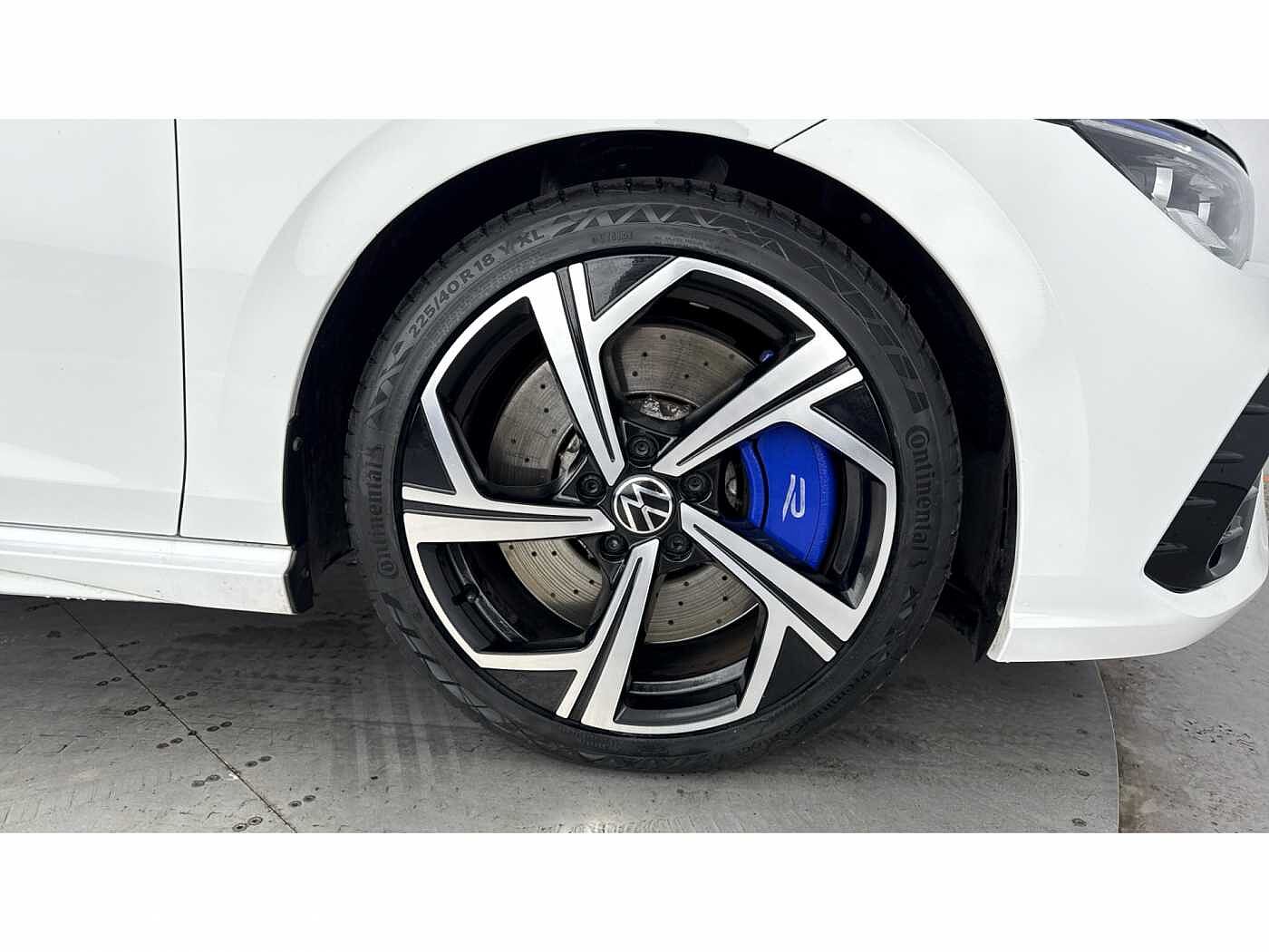 Volkswagen Golf 8 R 2.0 TSI 4MOTION 320PS 7-speed DSG 5 Door