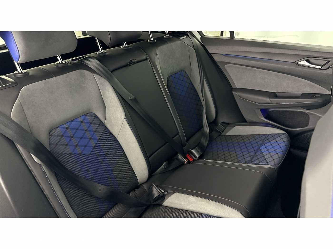 Volkswagen Golf 8 R 2.0 TSI 4MOTION 320PS 7-speed DSG 5 Door