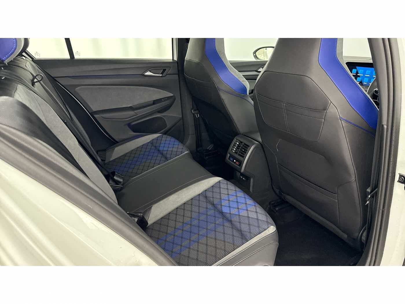 Volkswagen Golf 8 R 2.0 TSI 4MOTION 320PS 7-speed DSG 5 Door