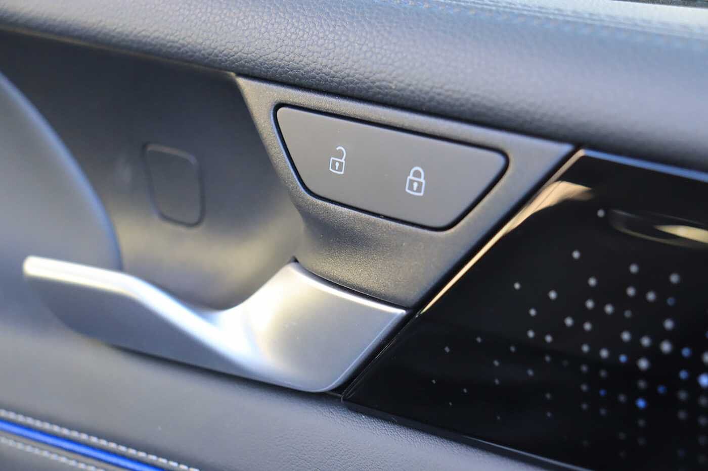 Volkswagen Tiguan 2.0 TDI R-Line 5dr DSG