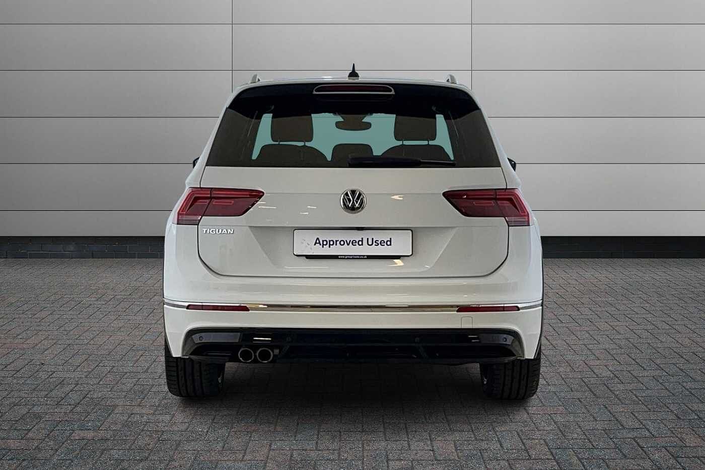 Volkswagen Tiguan 2.0 TDI R-Line Tech SUV 5dr Diesel DSG Euro 6 (s/s) (150 ps)