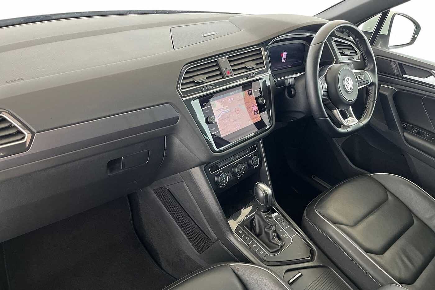 Volkswagen Tiguan 2.0 TDI R-Line Tech SUV 5dr Diesel DSG Euro 6 (s/s) (150 ps)