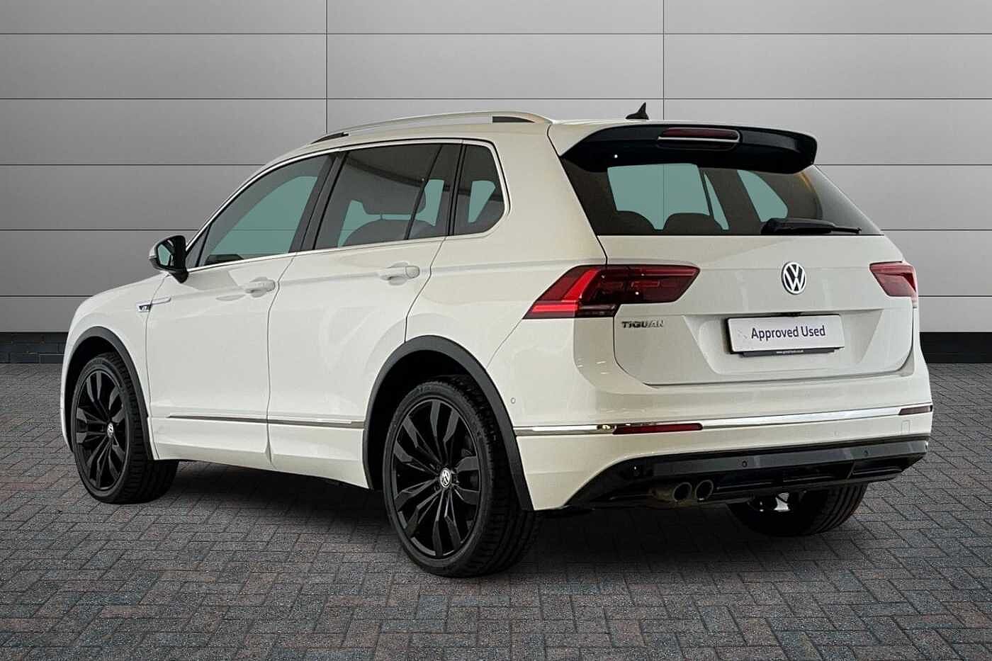 Volkswagen Tiguan 2.0 TDI R-Line Tech SUV 5dr Diesel DSG Euro 6 (s/s) (150 ps)