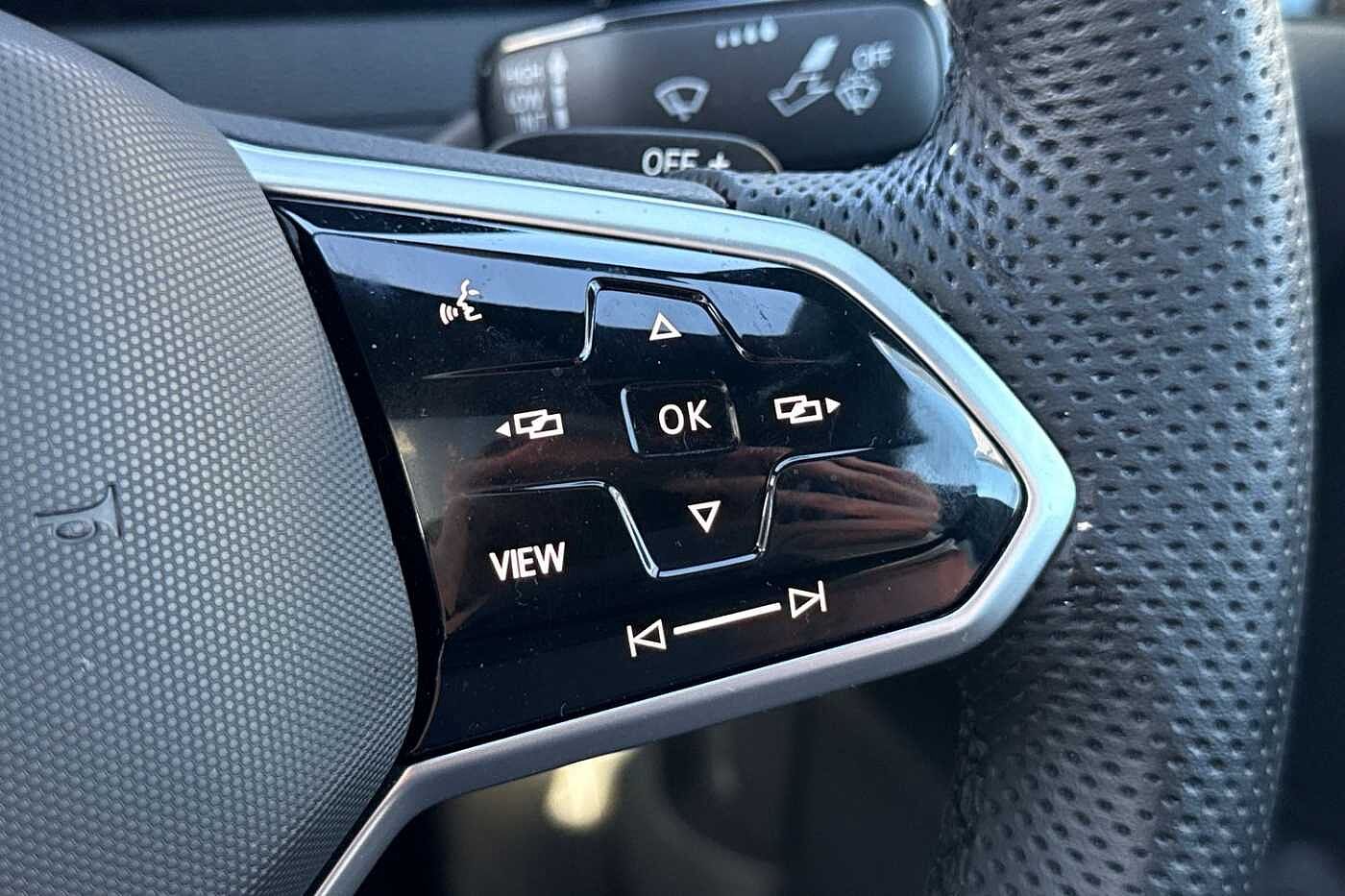 Volkswagen Arteon PA R-Line 2.0 TSI 190PS 7-speed DSG 5 Door + 20' NASHVILLE + HARMAN KARDON + IQ