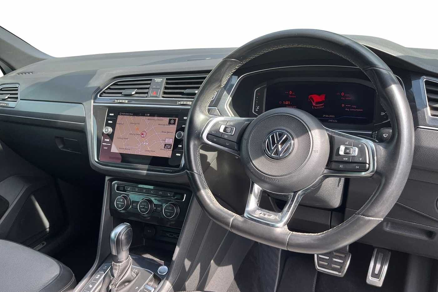 Volkswagen Tiguan 1.5 TSI EVO R-Line Tech SUV 5dr Petrol DSG Euro 6 (s/s) (150 ps)