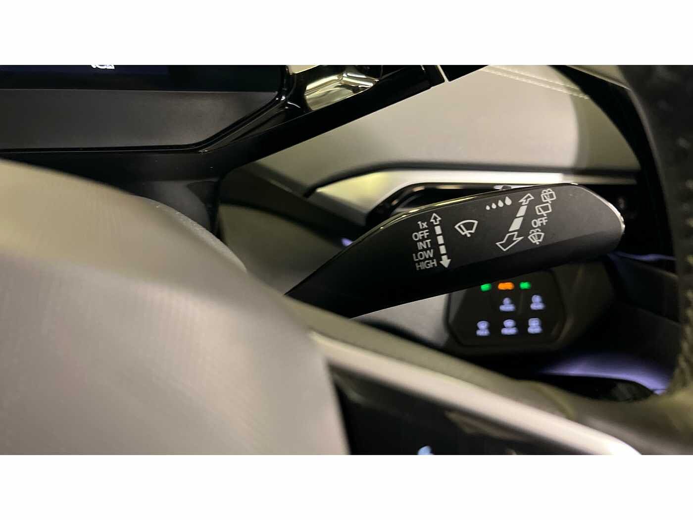 Volkswagen ID.4 Life Edition 52kWh Pure 148PS Automatic 5 Dr