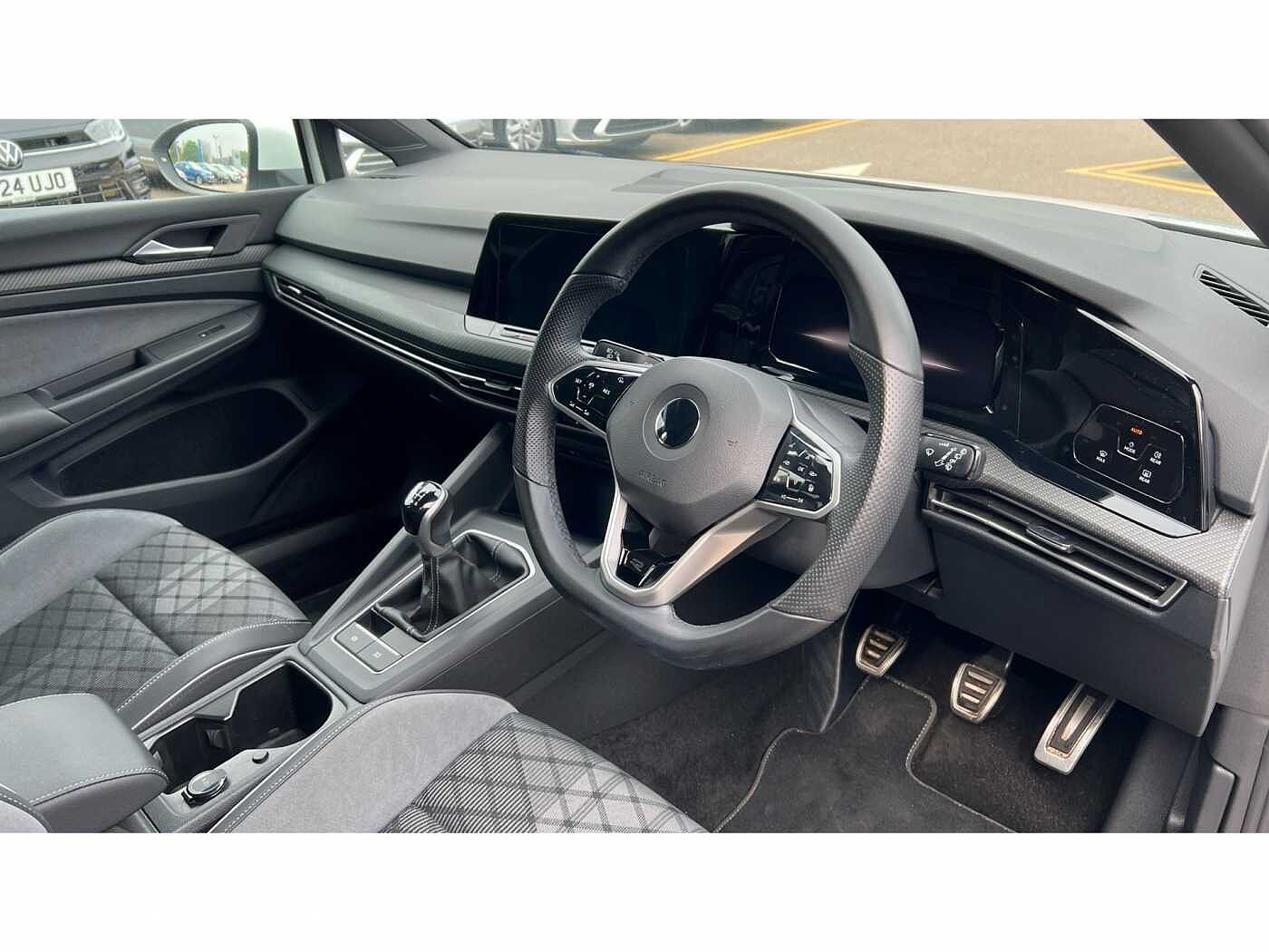 Volkswagen Golf MK8 Hatchback 5-Dr 1.5 TSI (150ps) R-Line EVO