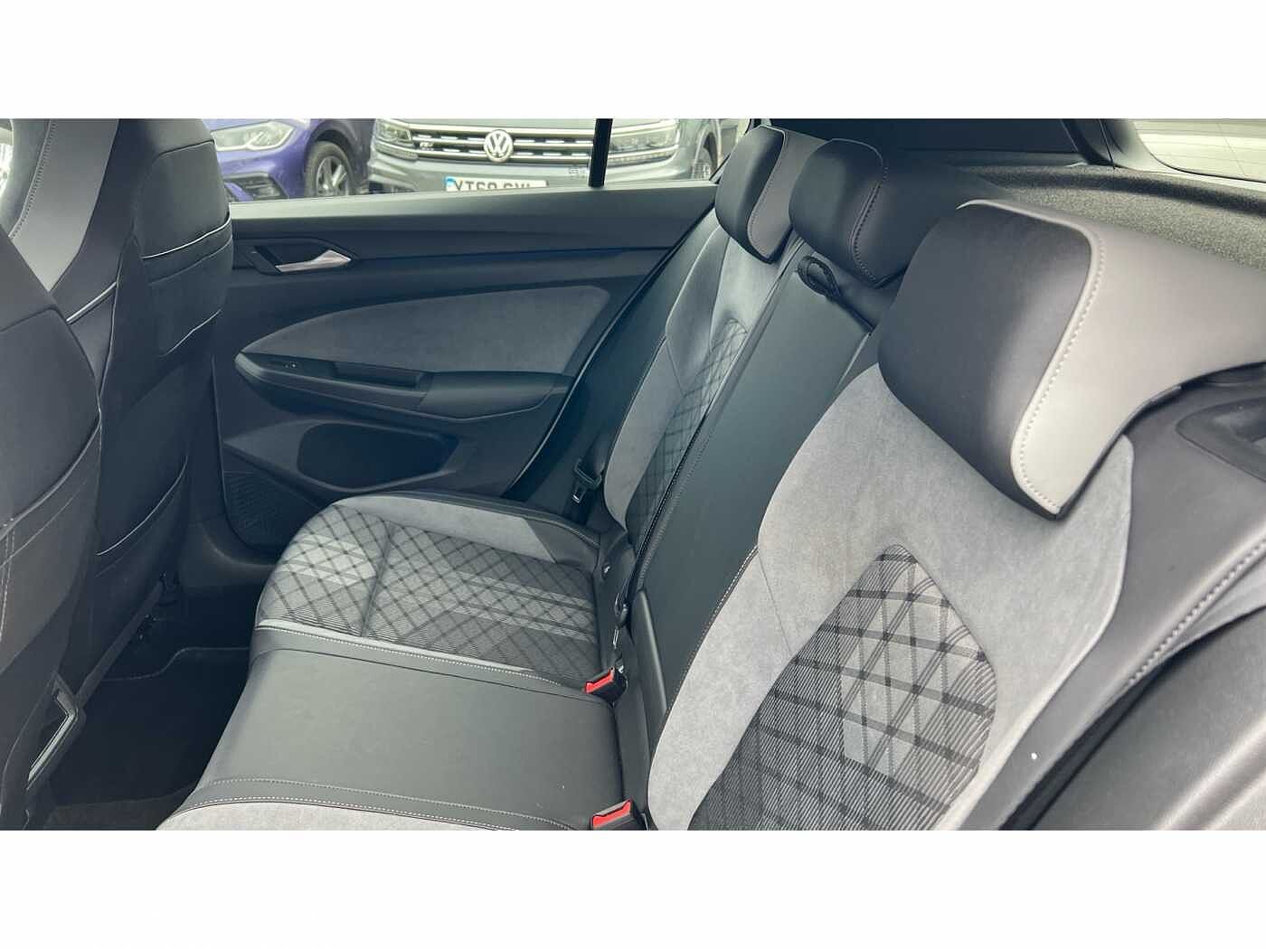 Volkswagen Golf MK8 Hatchback 5-Dr 1.5 TSI (150ps) R-Line EVO