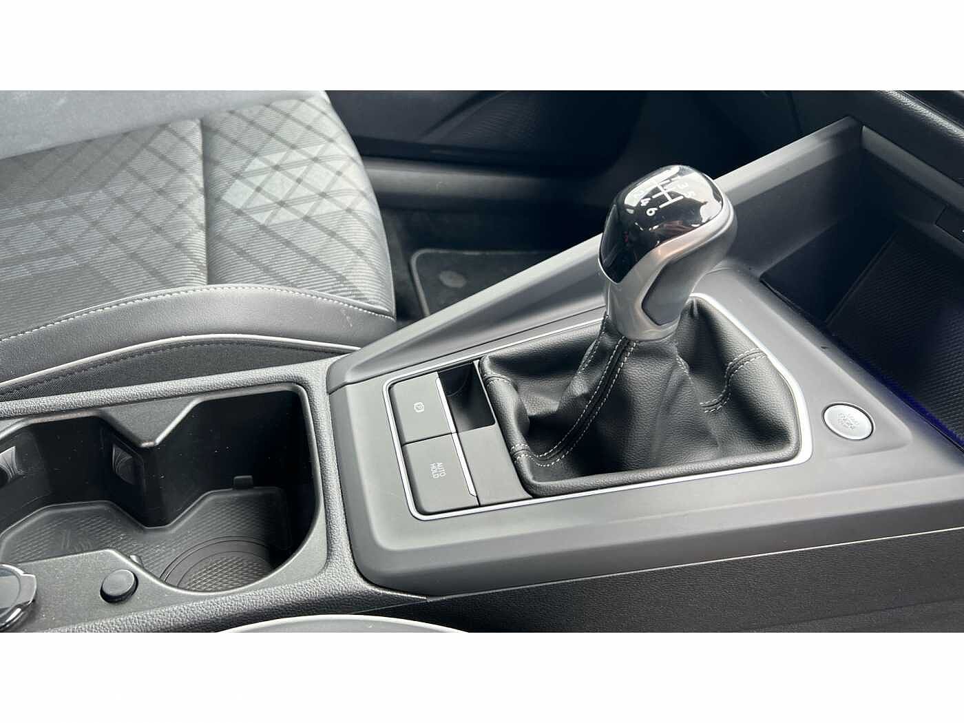 Volkswagen Golf MK8 Hatchback 5-Dr 1.5 TSI (150ps) R-Line EVO